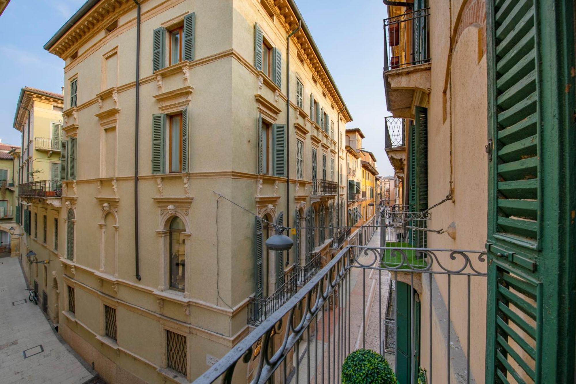 Arena Suite Mazzini Verona Exterior foto